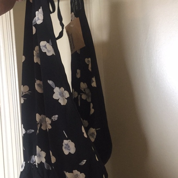 Romper - Picture 3 of 3